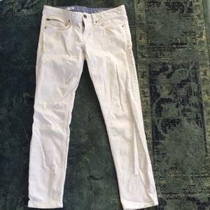 Gap Ankle Length White Jeans Size 27/4